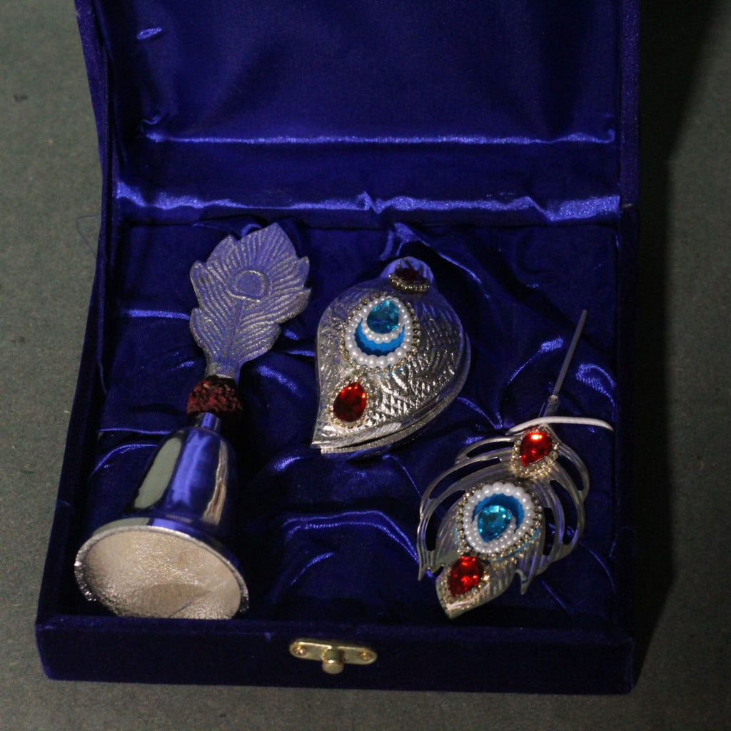 Tilak Chopda Set with Bell – Boxed — view 3