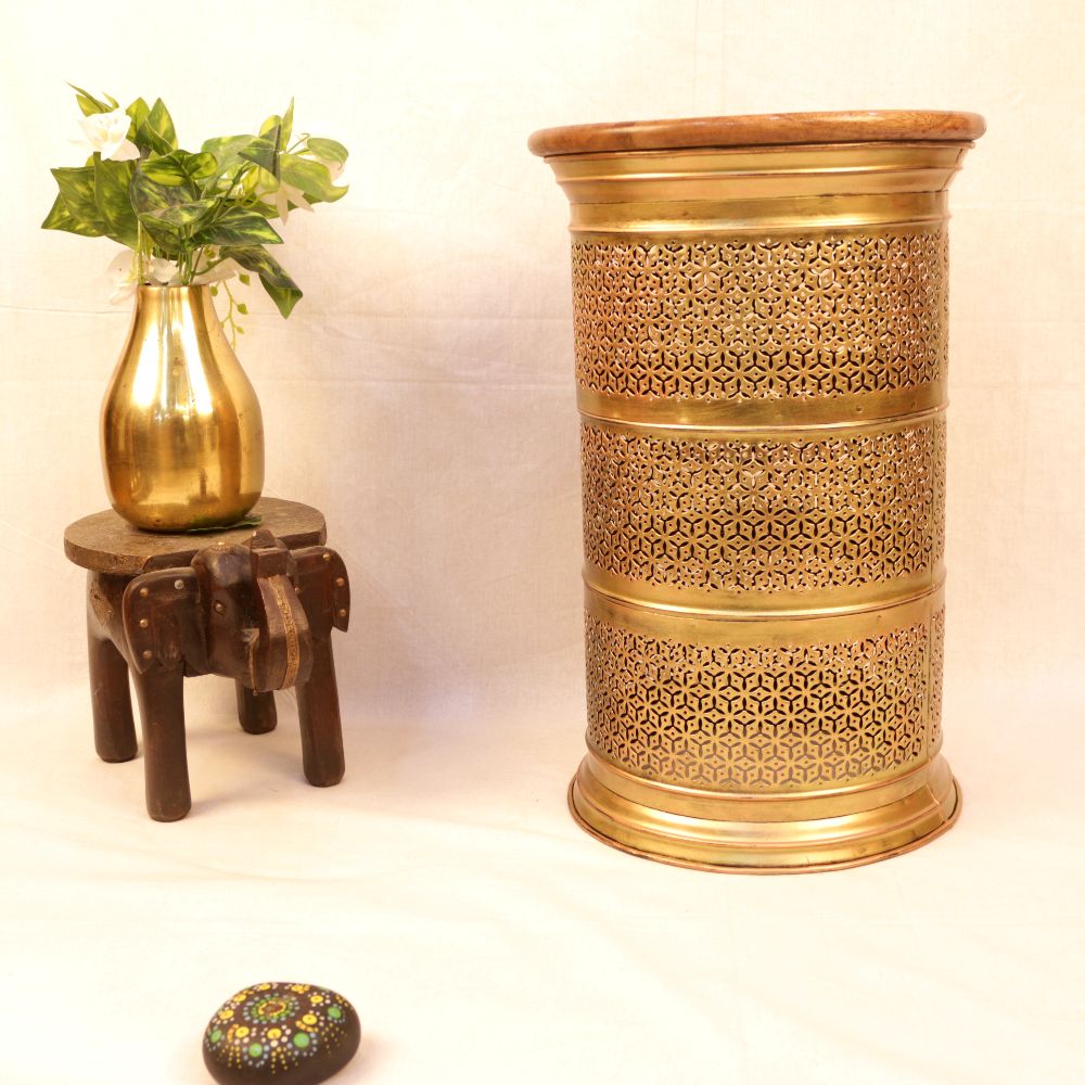 Golden Wire Stool / Side Table — view 2