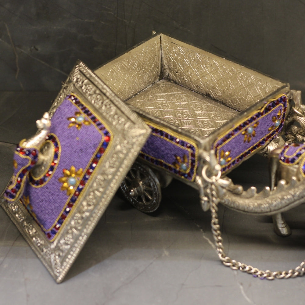 Horse Carriage Showpiece – Stone Work