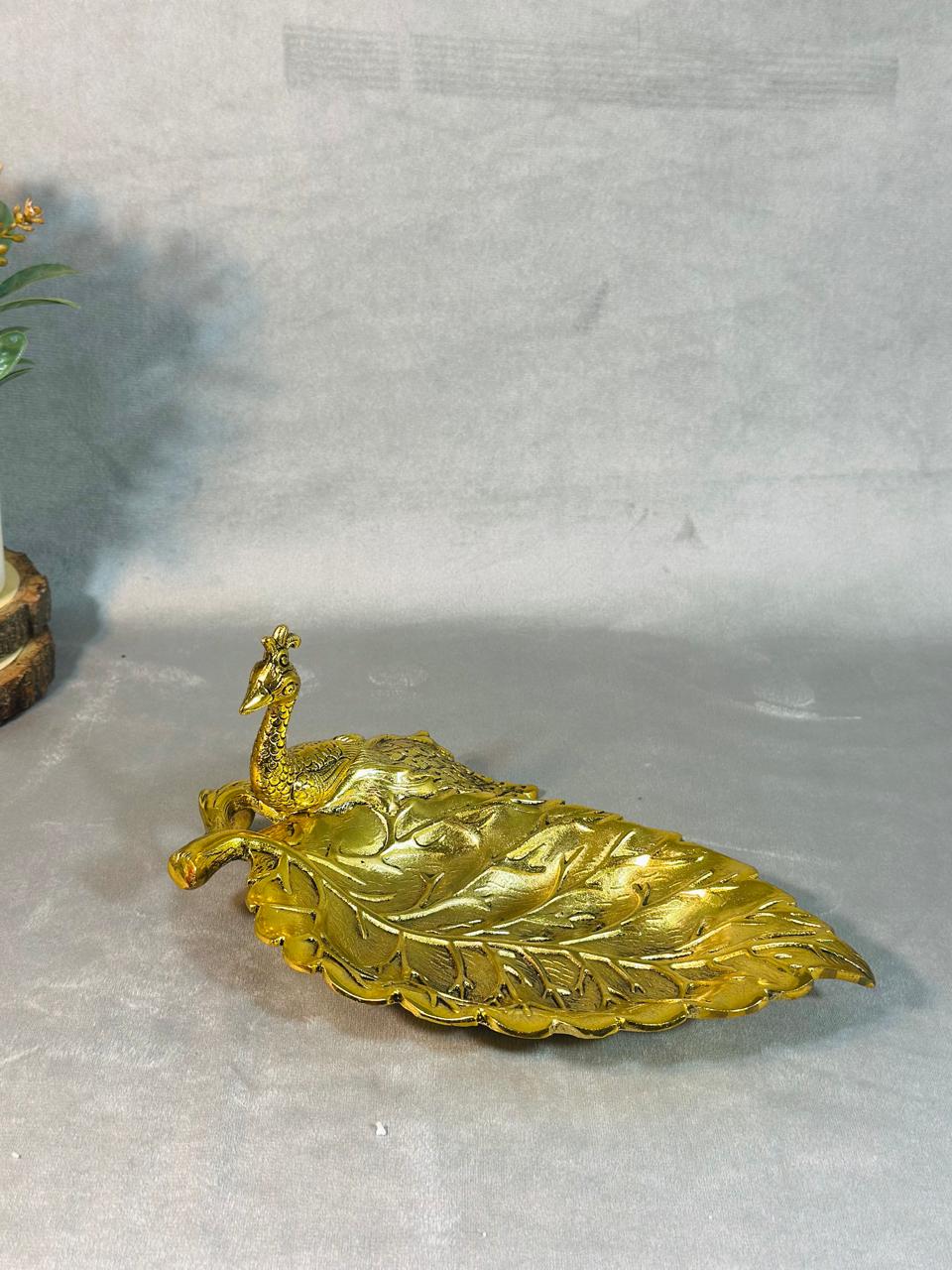 Peacock Leaf Serving Platter – Gold Finish — view 3