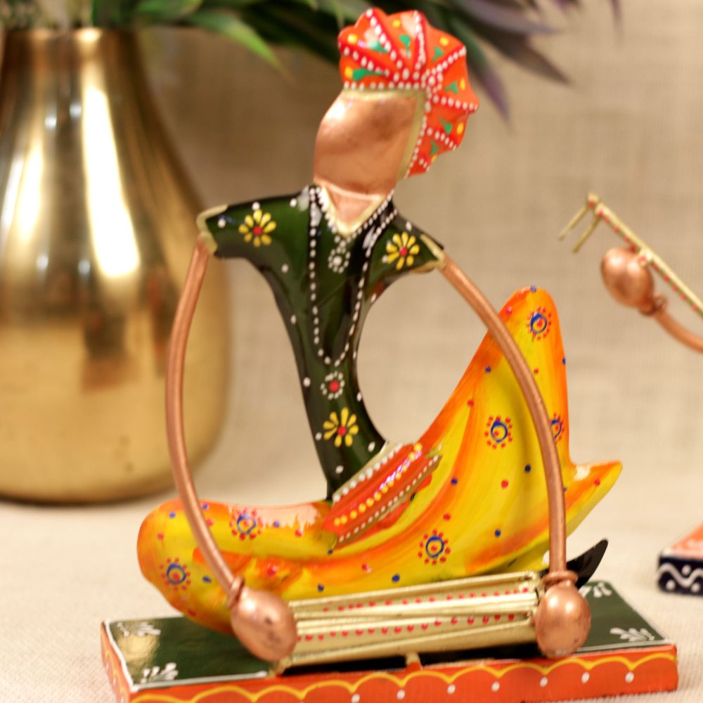Sitting Musicians with Stand – Set of 3 — view 2