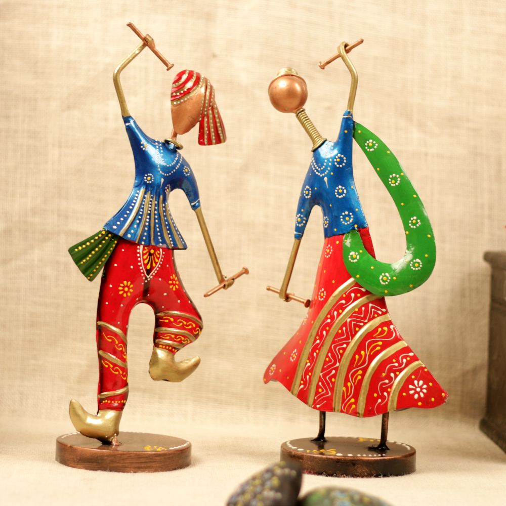 Dancing Dandia Couple – Set of 2, Red — view 2