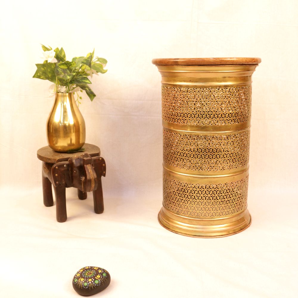 Golden Wire Stool / Side Table — view 3