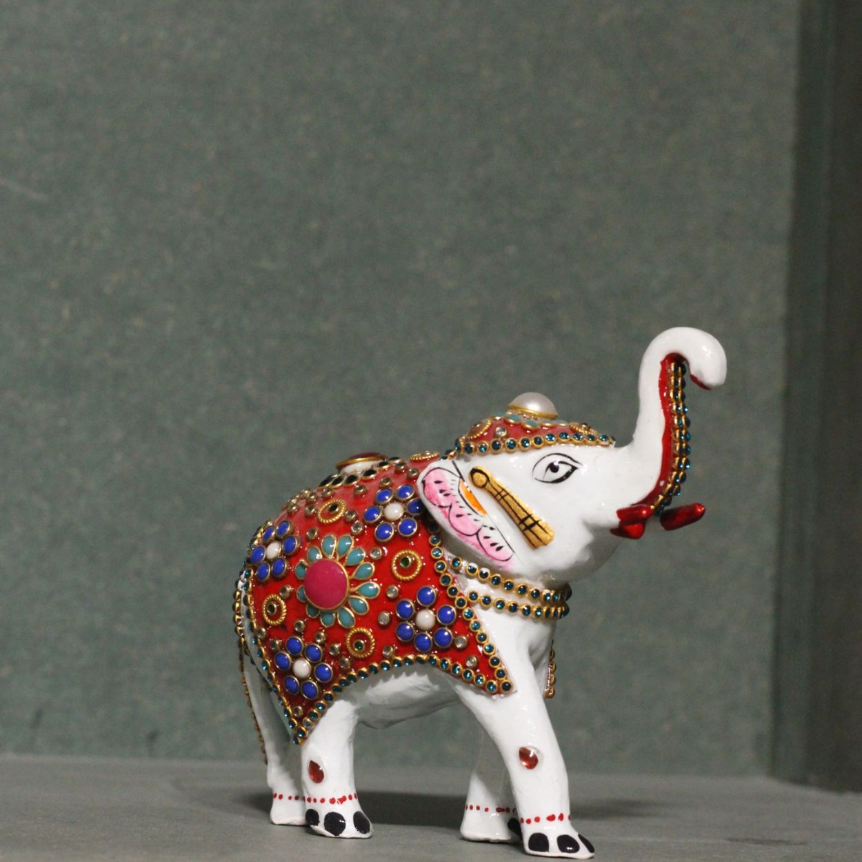 White Meenakari Jewelled Elephant – 4 inch — Ivory white with red, green and gold jewelled work