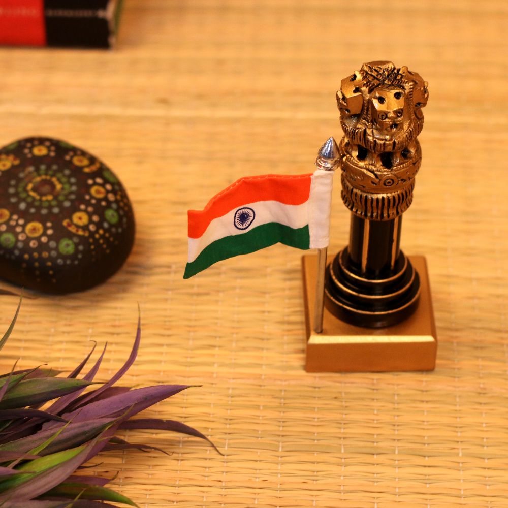 Wooden Ashok Pillar Natural Polish with Flag – 6 inch — view 4
