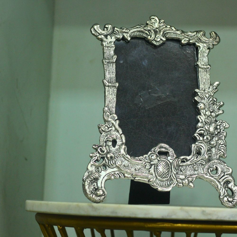 Ornate Metal Photo Frame – Big
