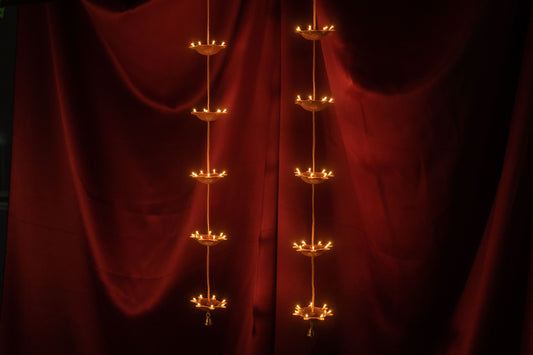 Pair of 5 Vertical Diyas