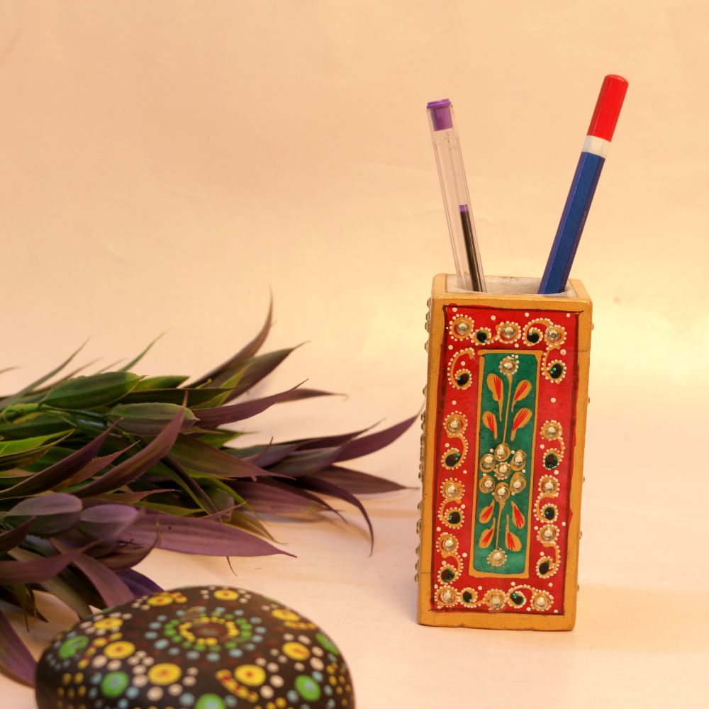 Marble Pen Stand