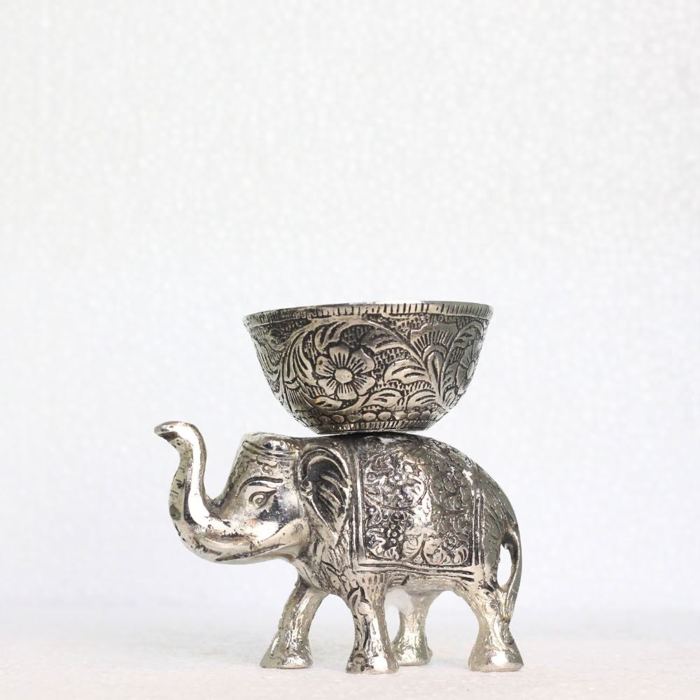 Elephant Bowl Stand – Silver Finish