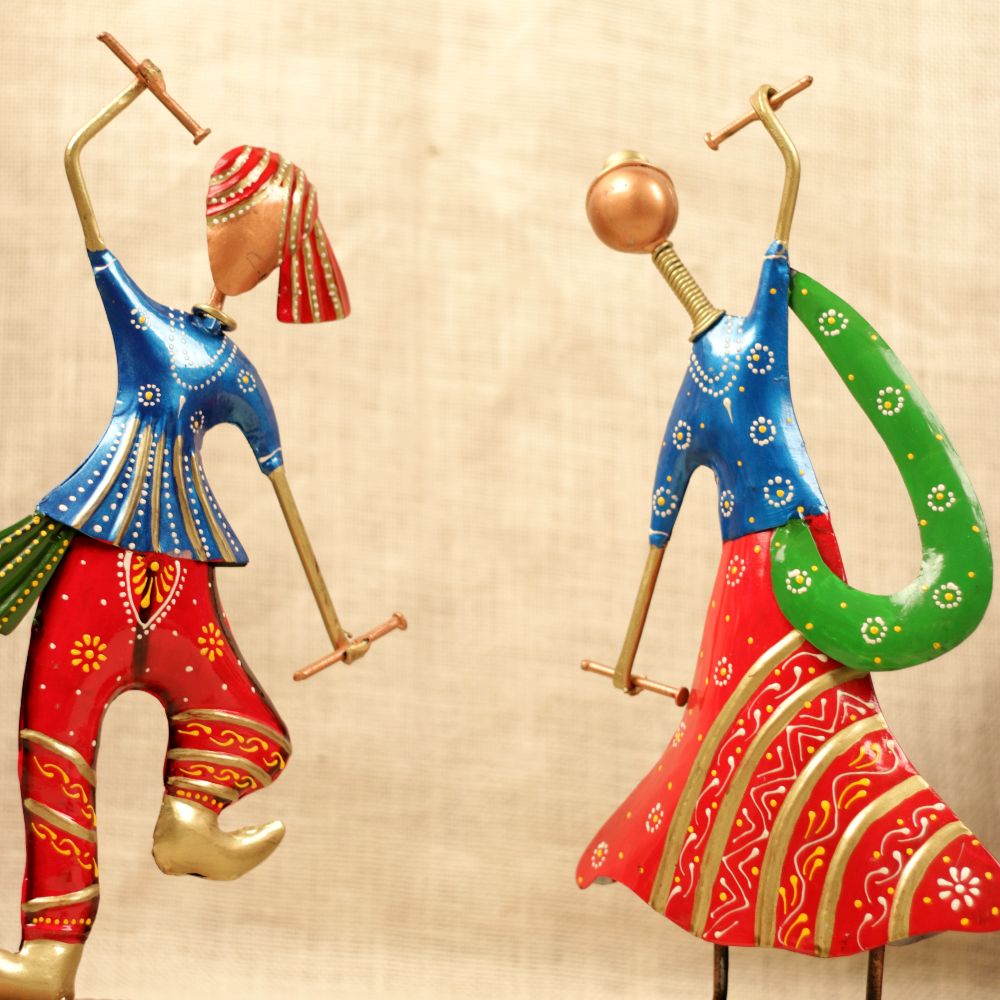Dancing Dandia Couple – Set of 2, Red — view 3