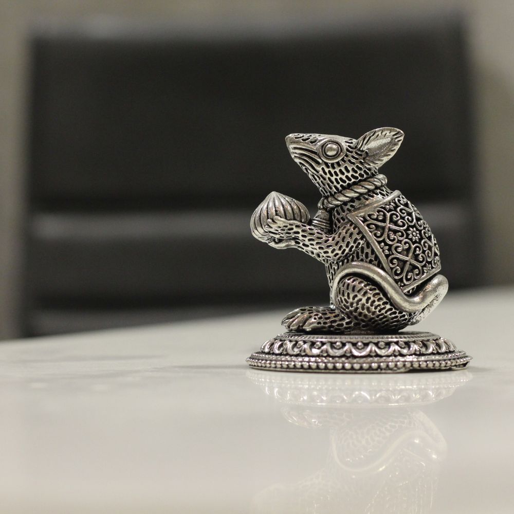 Mushak Figurine – Oxidised Silver Finish, Medium