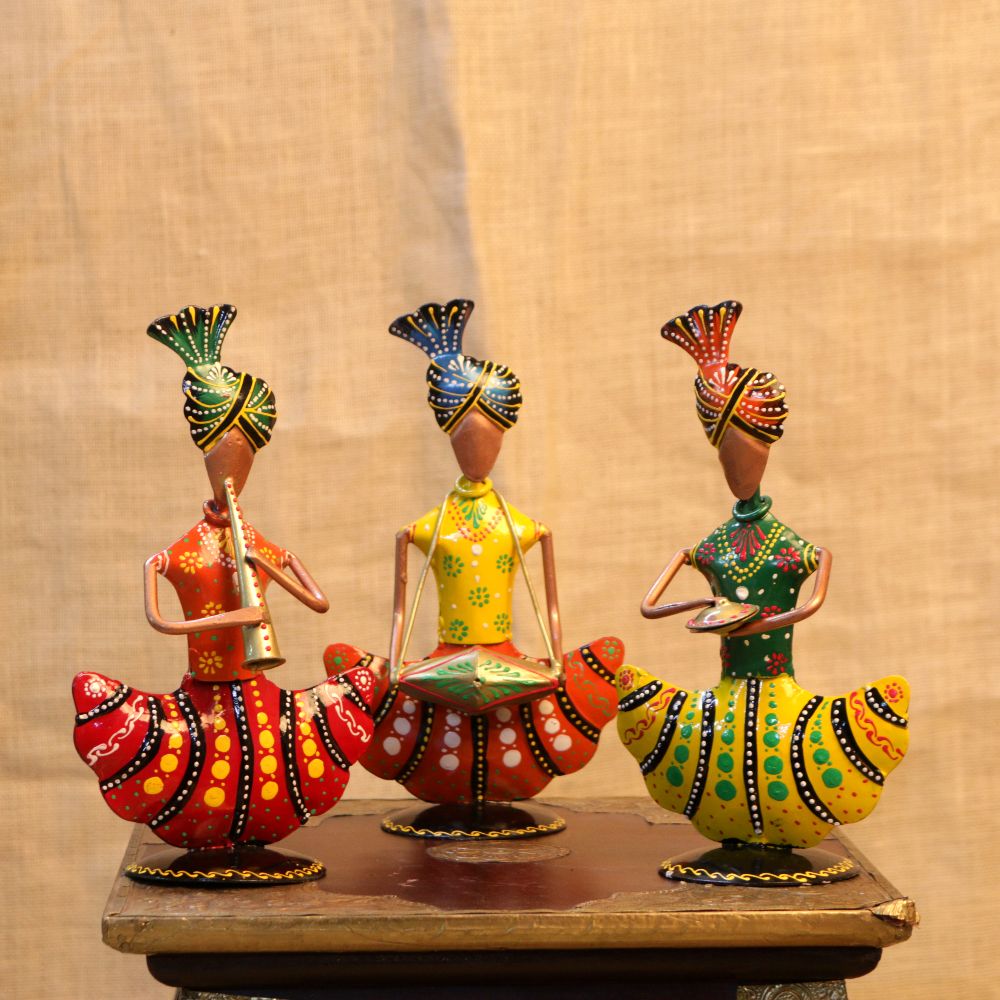 Sitting Musicians Mini – Set of 3 — Bright multicolour hand-painting over iron