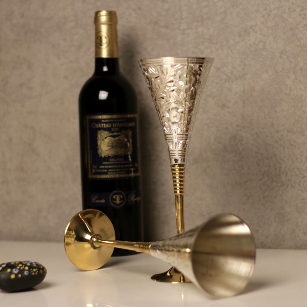 Silver Horn Wine Glass – Set of 2 — view 3