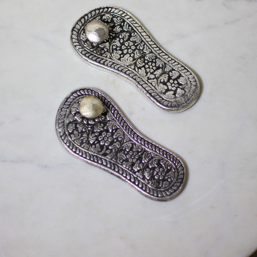 Silver-Finish Charan Paduka – Pair — view 2