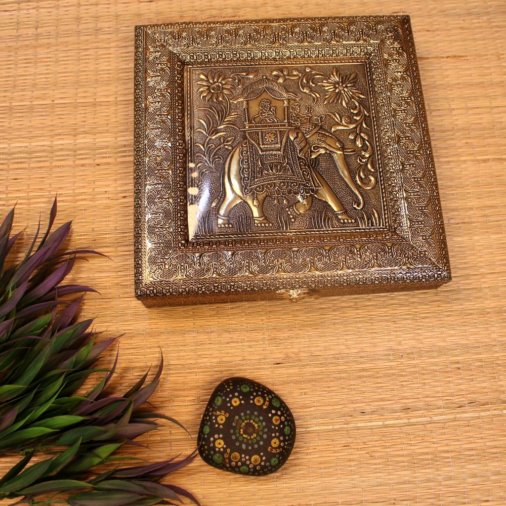 Embossed Dryfruit Box – 10 x 10 inch — view 3