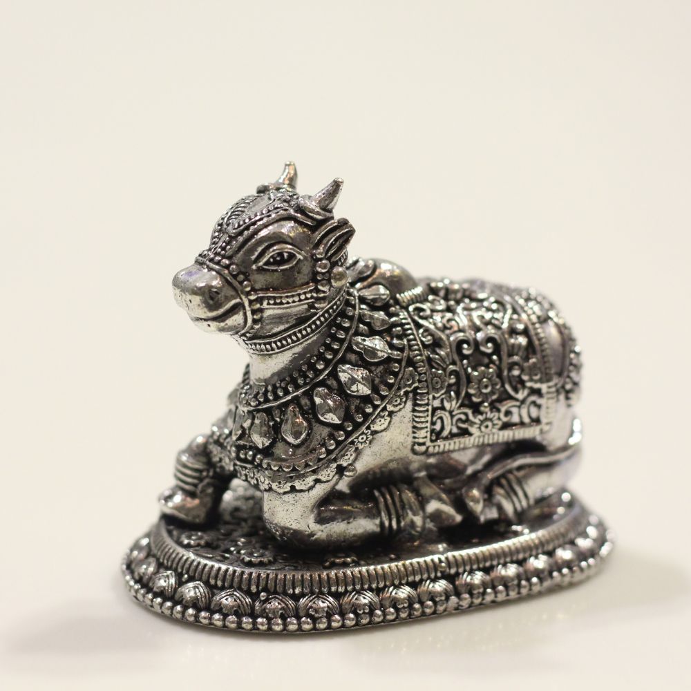 Nandi Figurine – Oxidised Silver Finish
