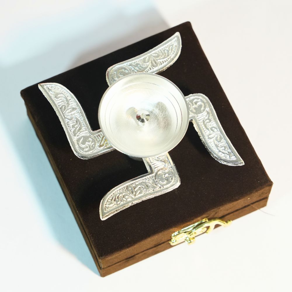 Swastik Diya, Boxed