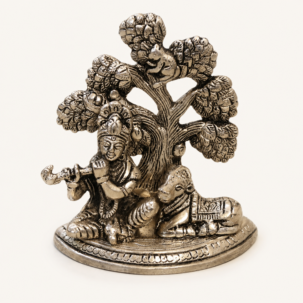 Balgopal Under Tree Idol – Silver Finish